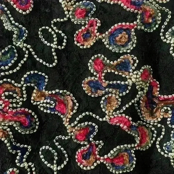 ZARA Lace Blouse With Beaded Embroidery - A59 - Picture 2 of 7